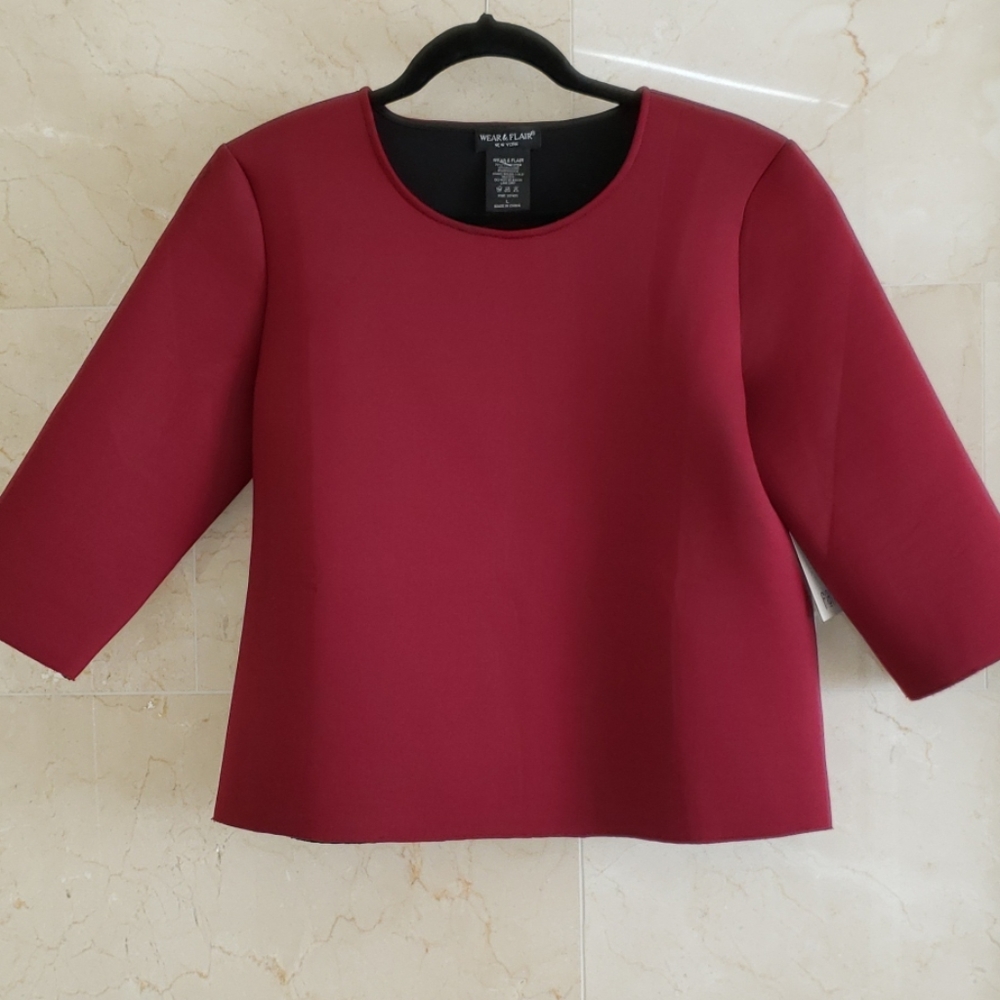 NWT WOMEN'S WEAR & FLAIR SCUBA SHIRT BLOUSE
